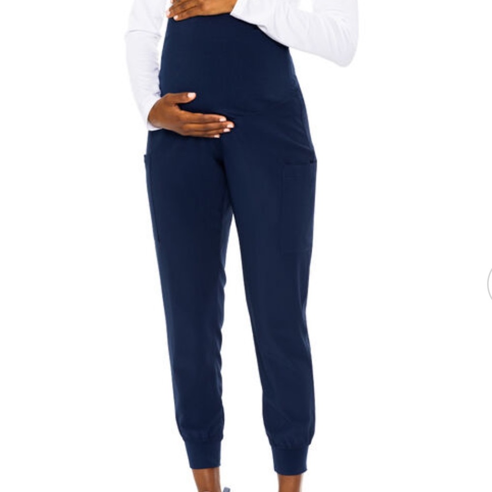 Women's Maternity 4 Pocket Jogger.